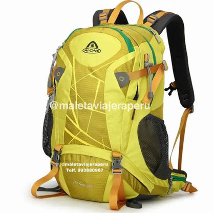 Mochila Viajera Ai One Outdoor 30L (Amarillo) Backpacks